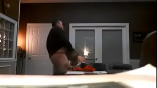 Mamada al Jefe en su Oficina